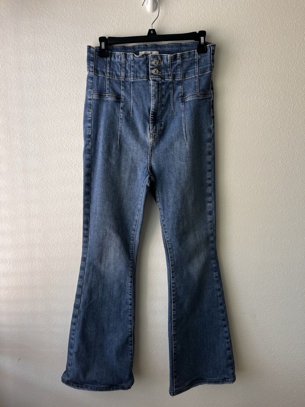 Free People We The Free Jayde Flare Jeans Medium Wash Denim High Rise Size 31